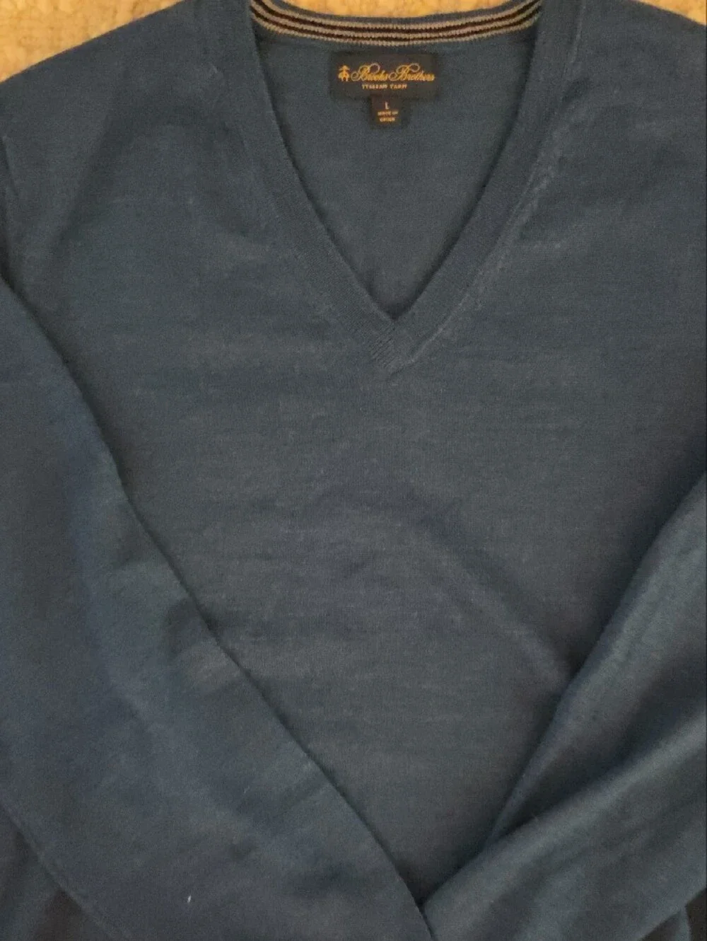 Brooks Brothers Italian Yarn V-Neck Sweater, L